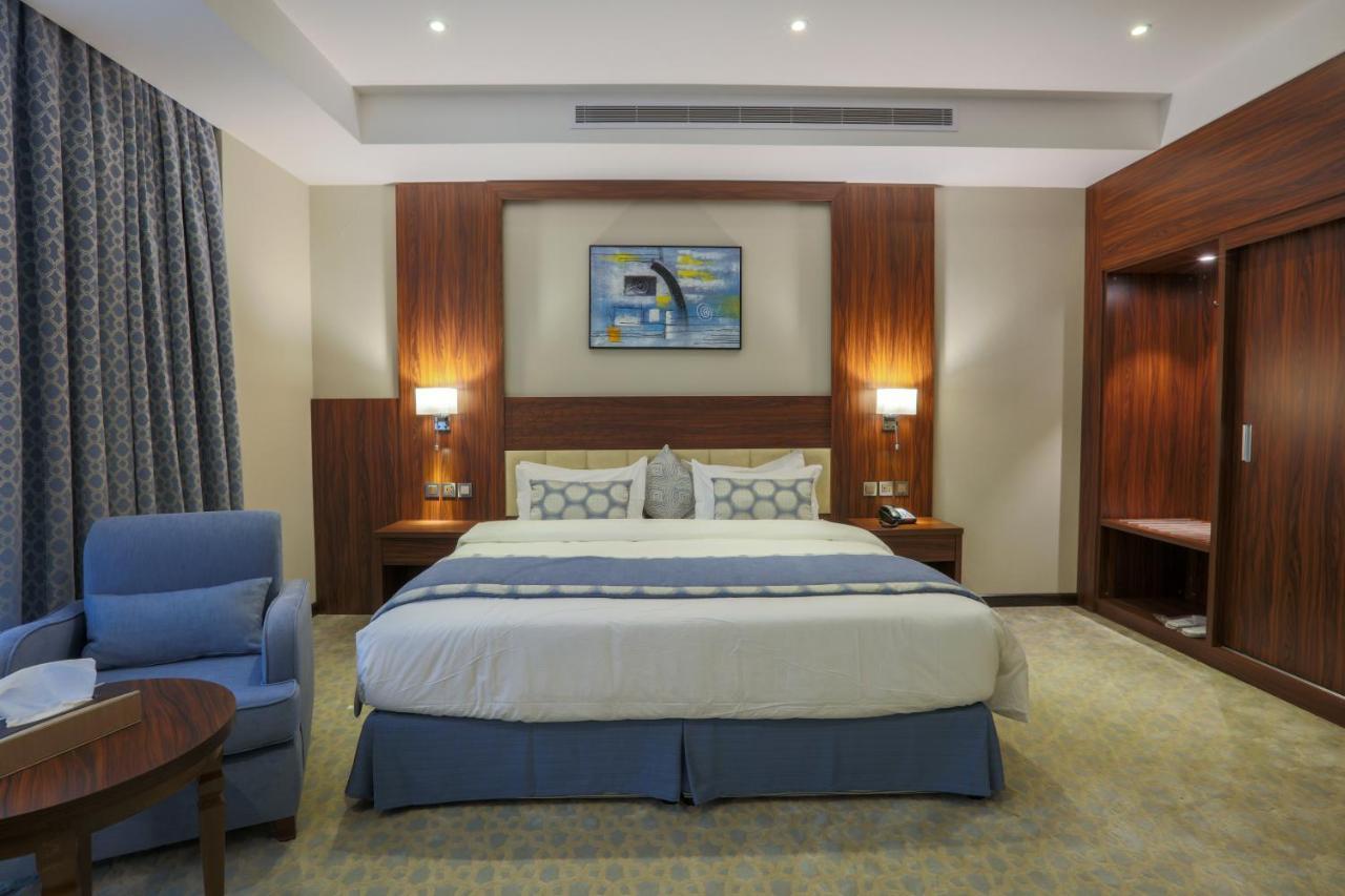 Seasons Park- Mawasim Al Hay At Hotel 제다 외부 사진