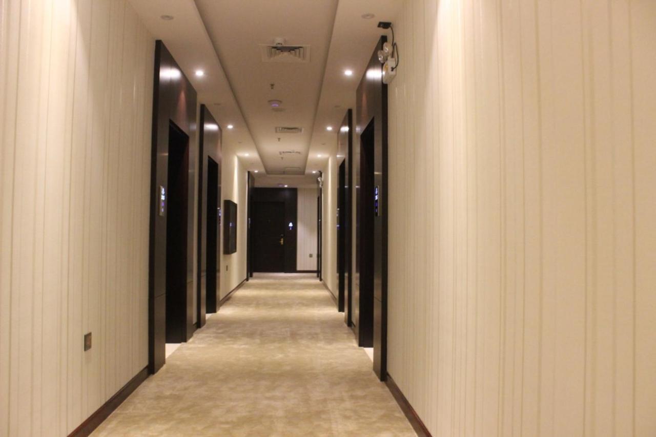 Seasons Park- Mawasim Al Hay At Hotel 제다 외부 사진